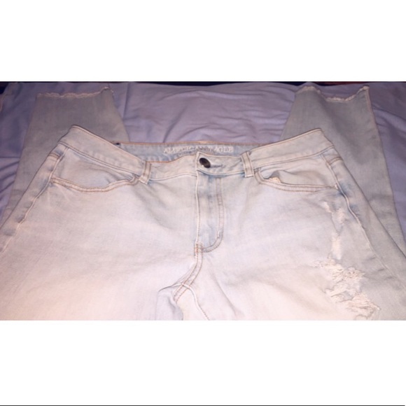 Light Ripped jeans - Picture 2 of 3